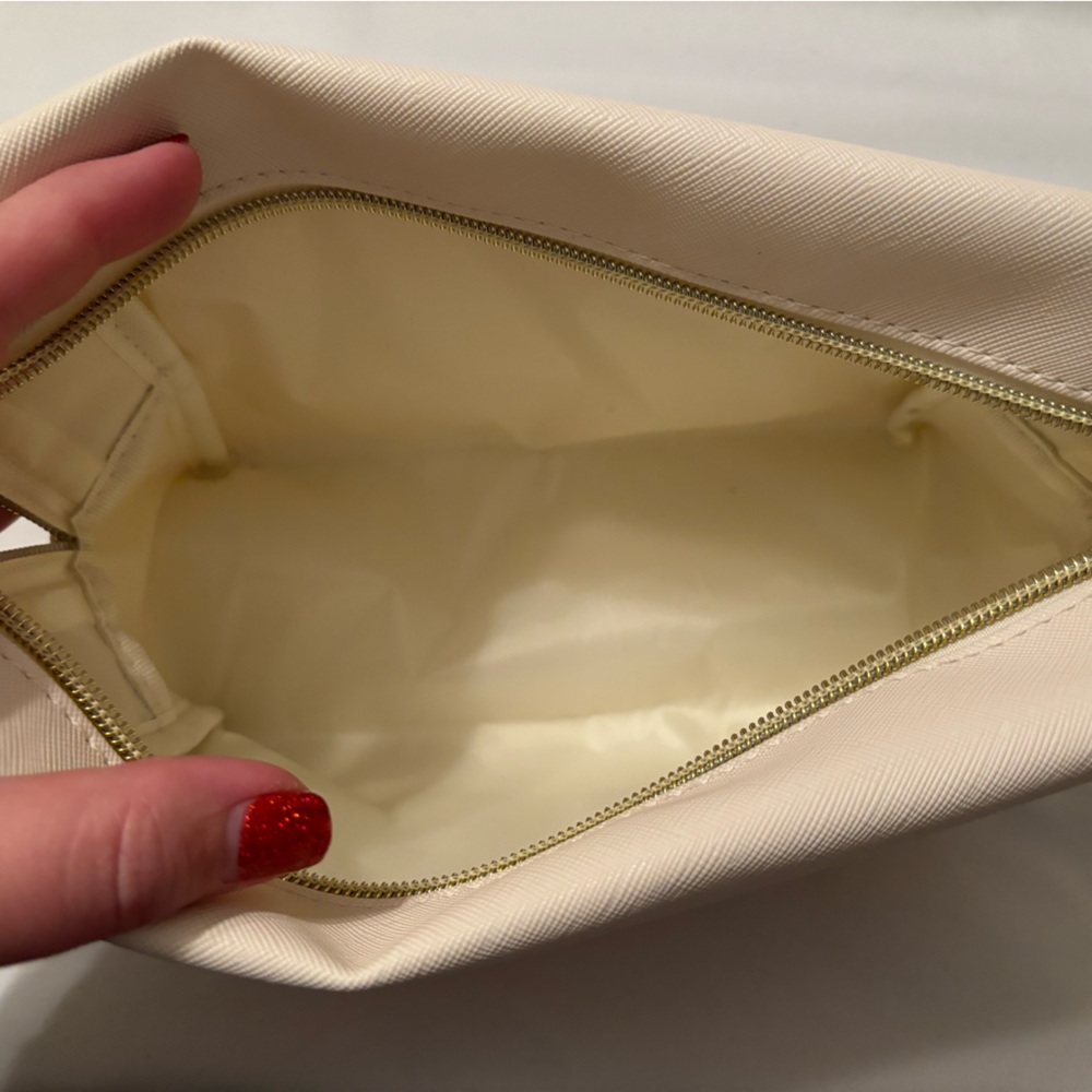 Patch HAIR Letter Cosmetic Toiletry Bag - Picture 3 of 3